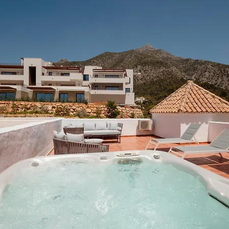 Modern Penthouse With Private Jacuzzi, Panoramic Sea And Views - 8 Min To Puente Apartment *