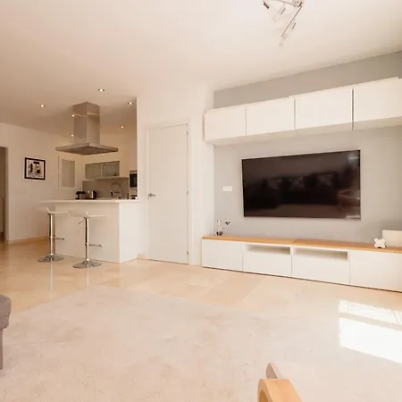 Modern Penthouse With Private Jacuzzi, Panoramic Sea And Views - 8 Min To Puente * Istán