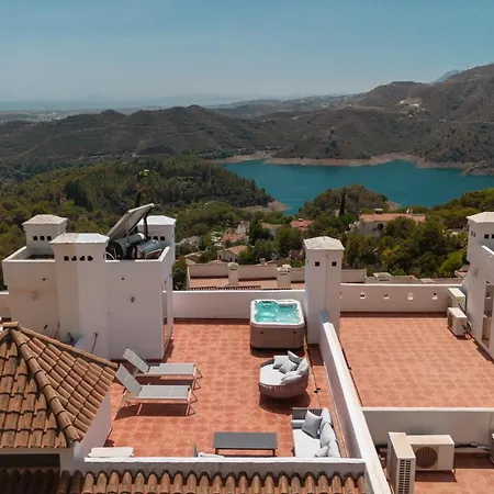 Modern Penthouse With Private Jacuzzi, Panoramic Sea And Views - 8 Min To Puente *